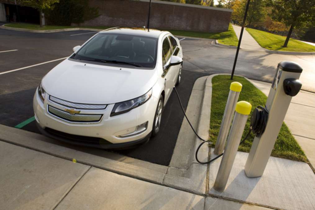 Chevy volt deals fast charger